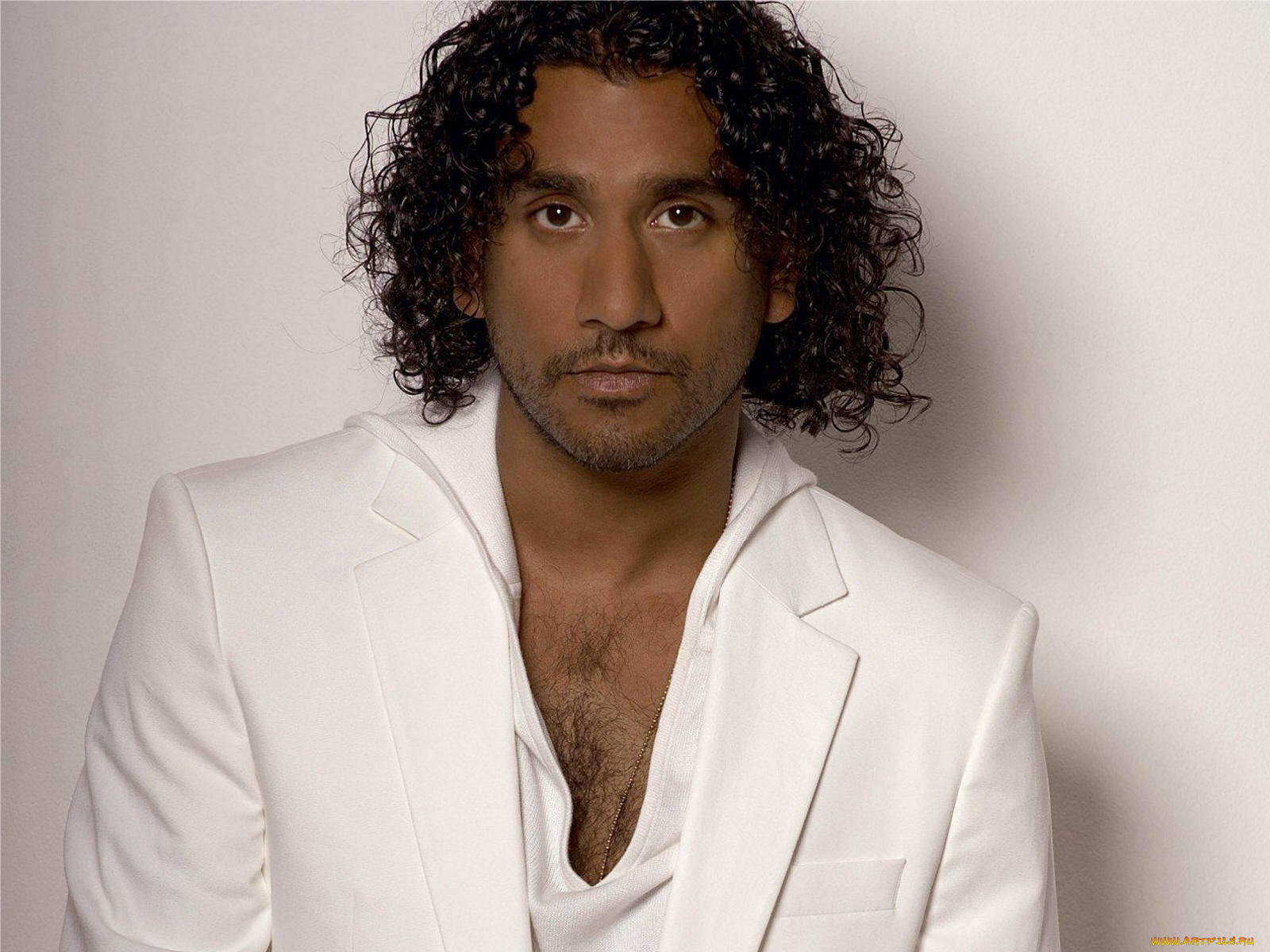 naveen, andrews, 